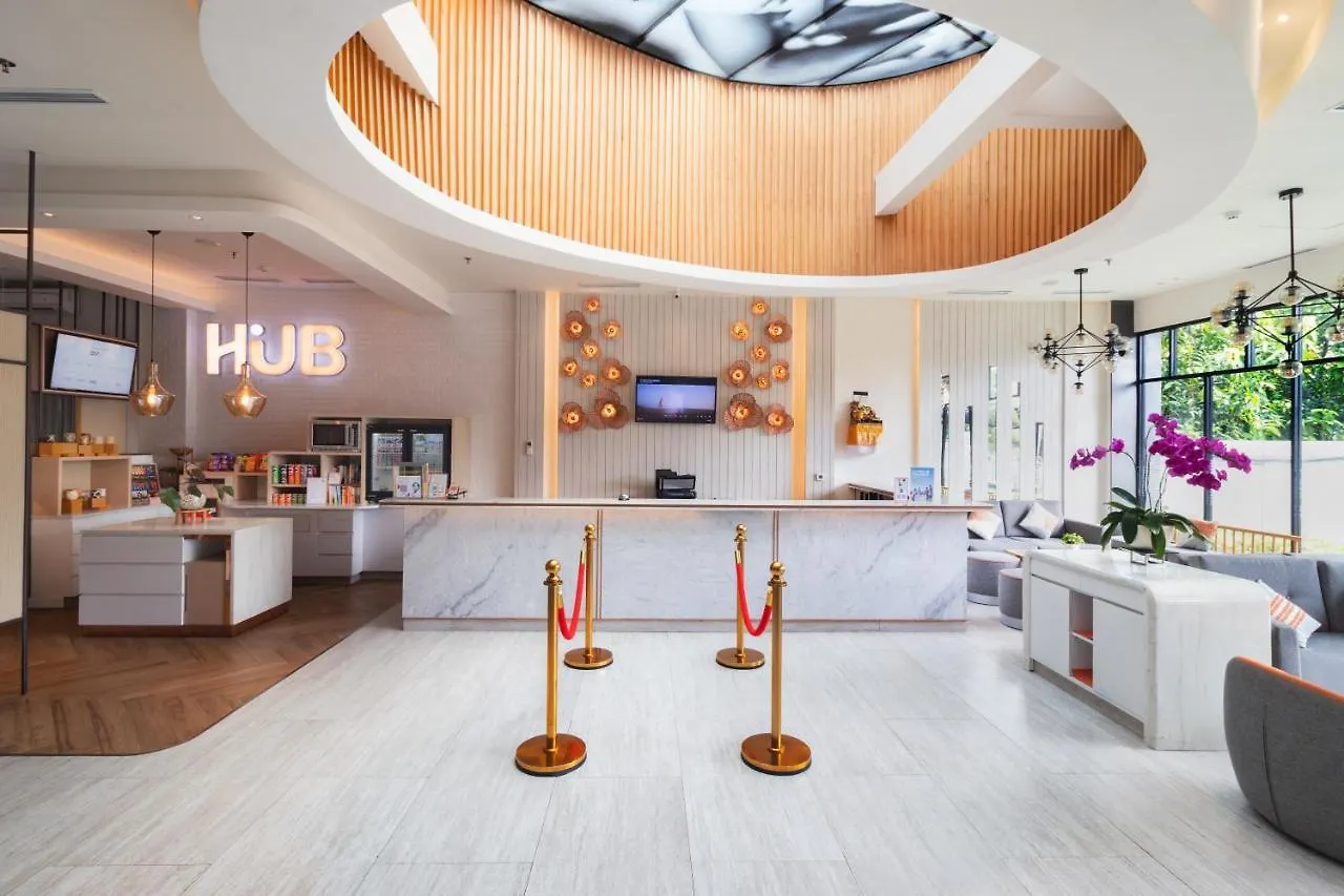 Harris Hotel Kuta Tuban Bali  Kuta Lombok