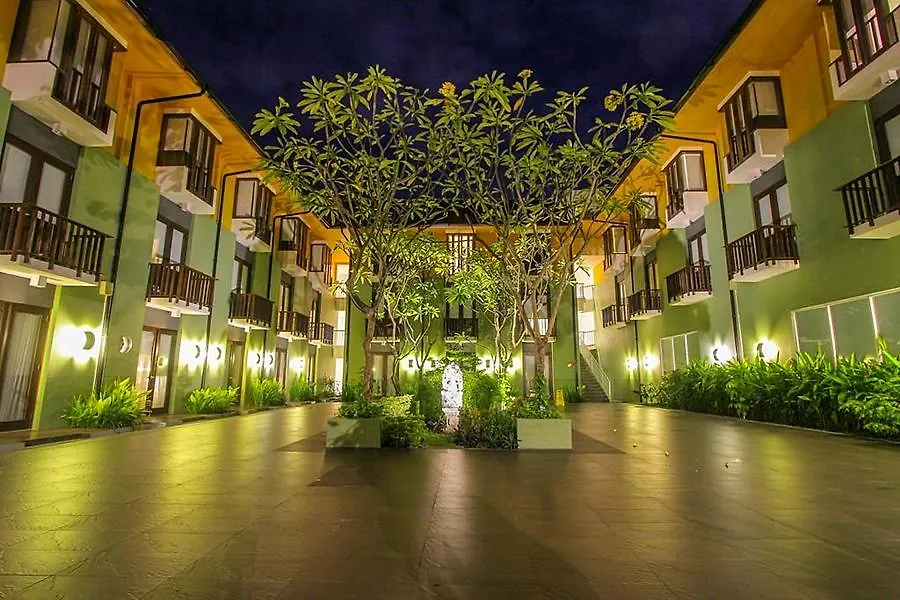 Harris Hotel Kuta Tuban Bali