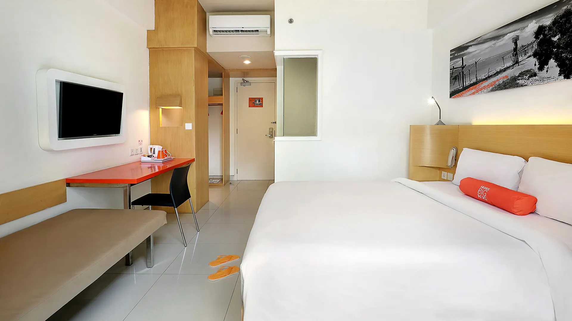 Harris Hotel Kuta Tuban Bali