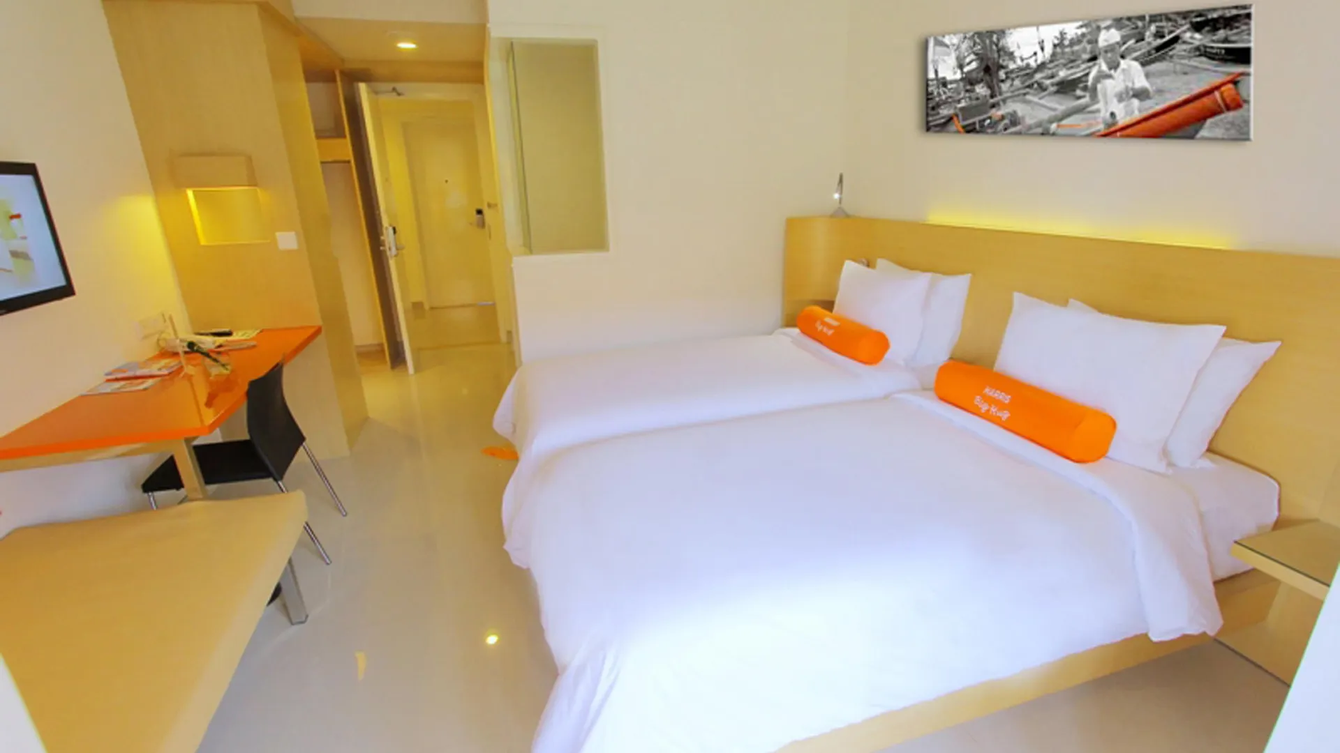 Harris Hotel Kuta Tuban Bali Indonesia