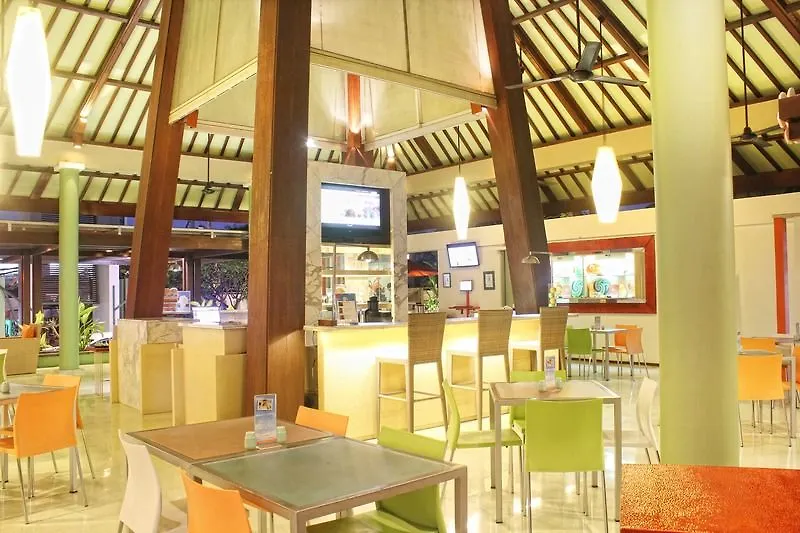 Harris Hotel Kuta Tuban Bali 4*, Kuta (Bali)