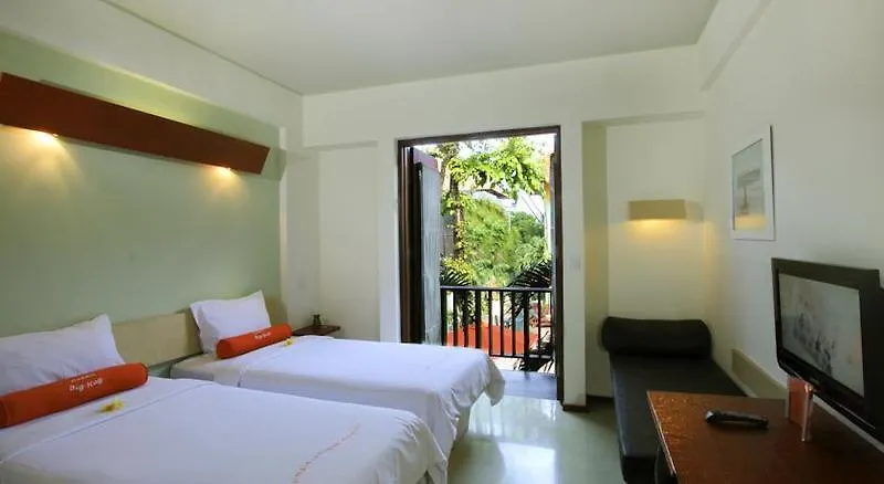 Harris Hotel Kuta Tuban Bali